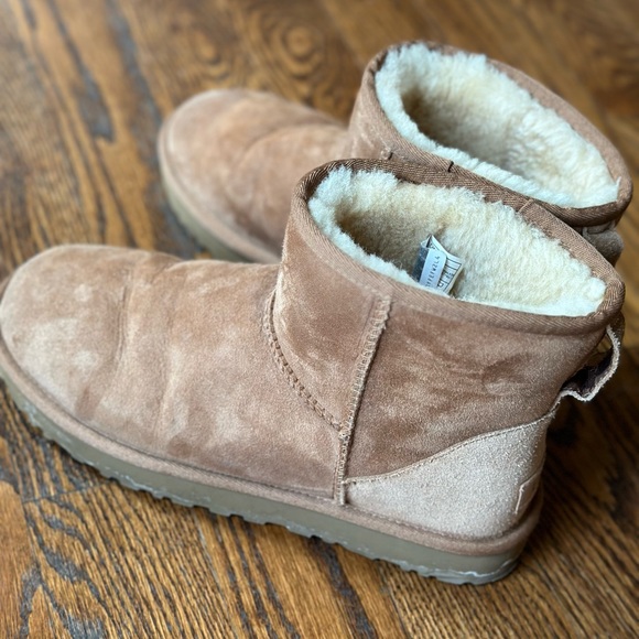 UGG Classic Mini II boot size 10 in Chestnut - Picture 5 of 9